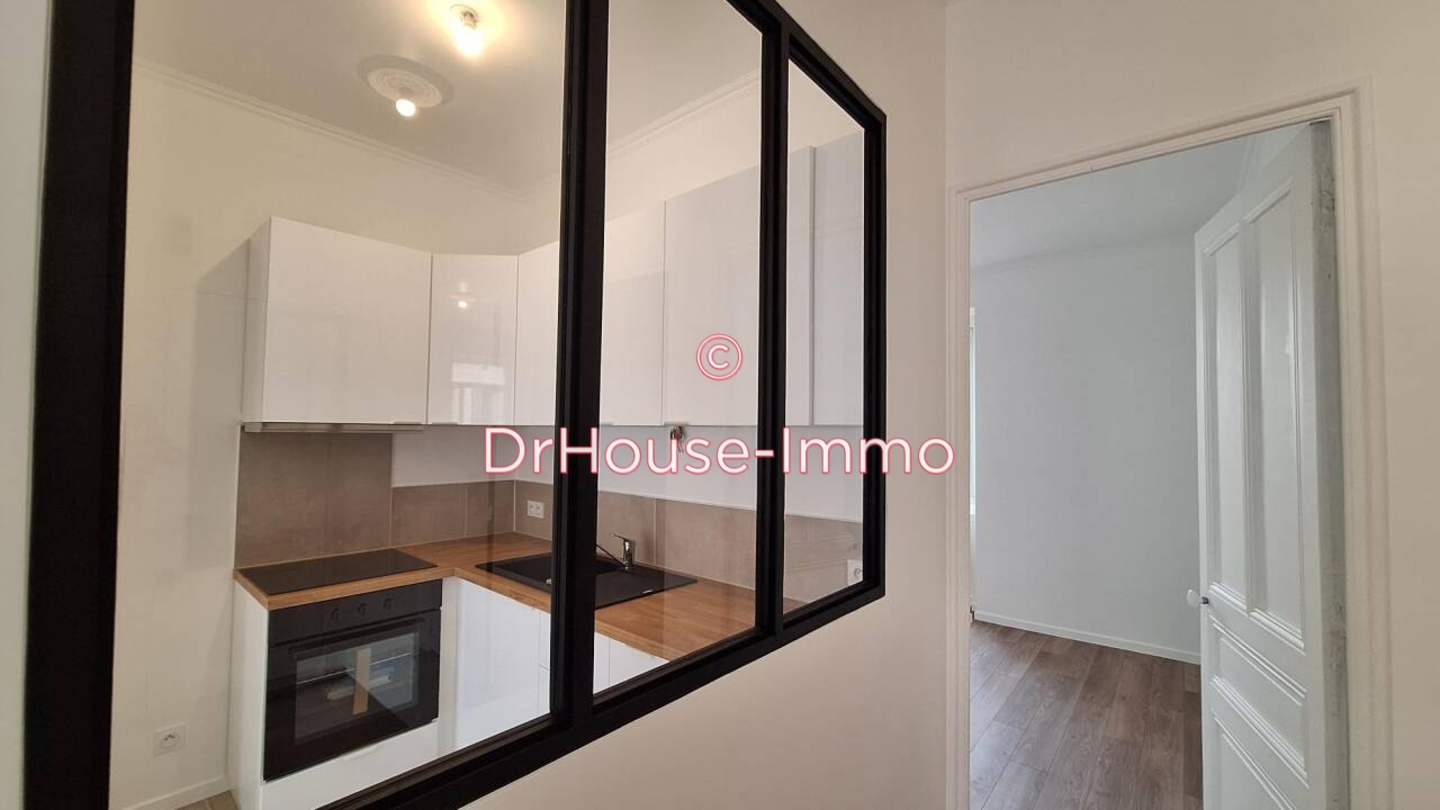 Appartement 3 pièces de 52 m² - Toulon (83200)