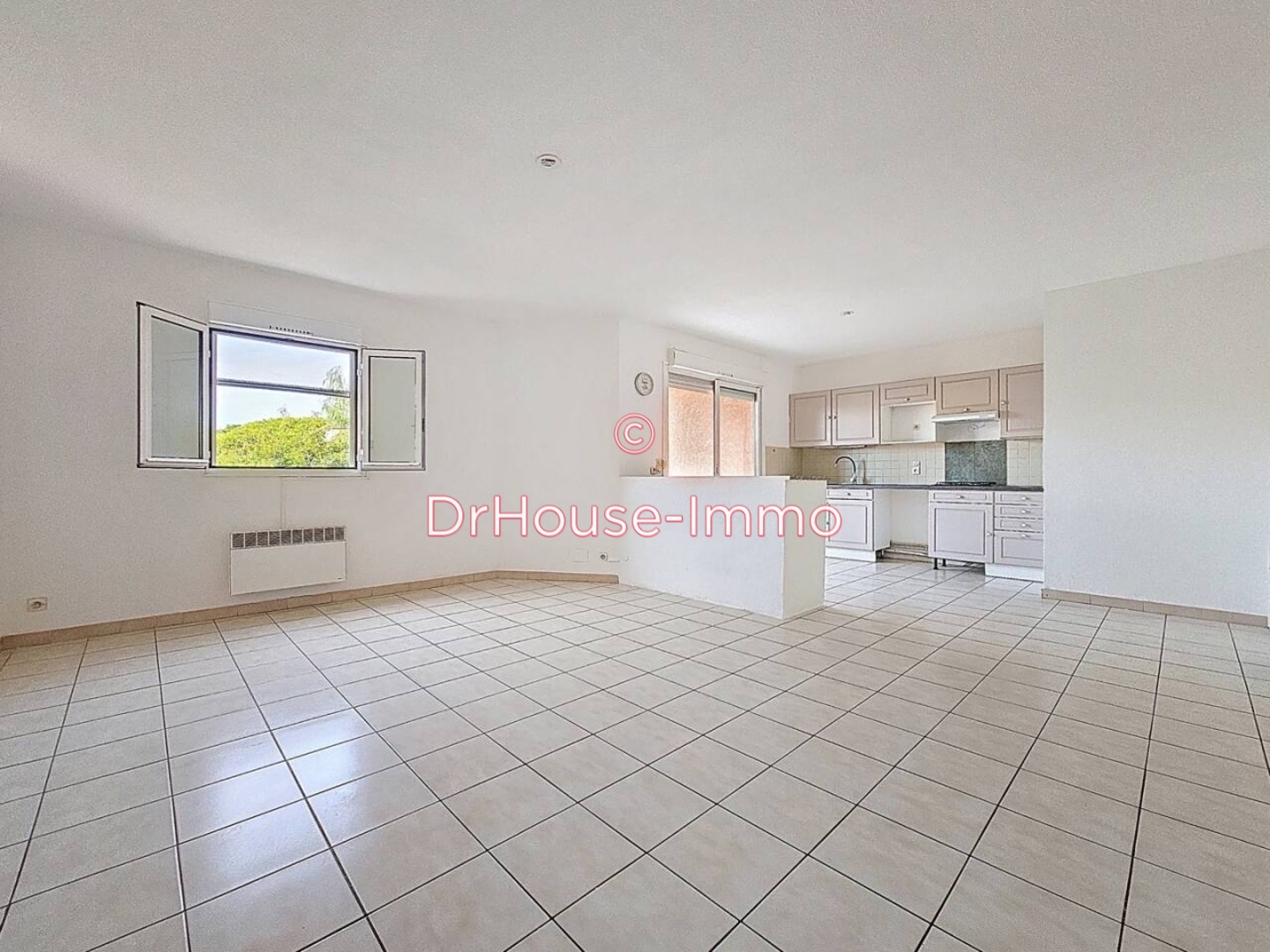 Appartement 4 pièces de 83 m² - Sainte-Marie-la-Mer (66470)