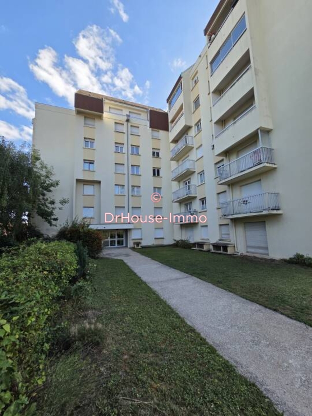 Appartement 5 pièces de 109 m² - Troyes (10000)