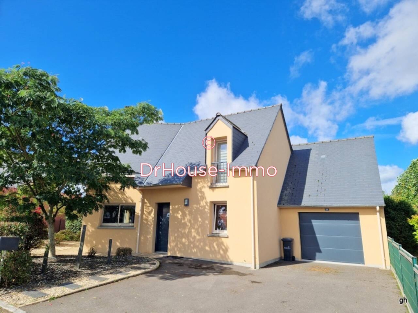 Maison 5 pièces de 110 m² - Javené (35133)