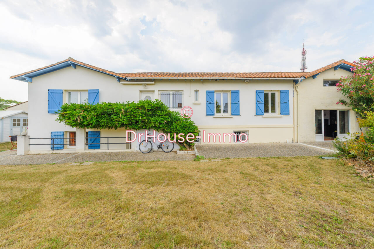 Maison 6 pièces de 100 m² - Vaux-sur-Mer (17640)