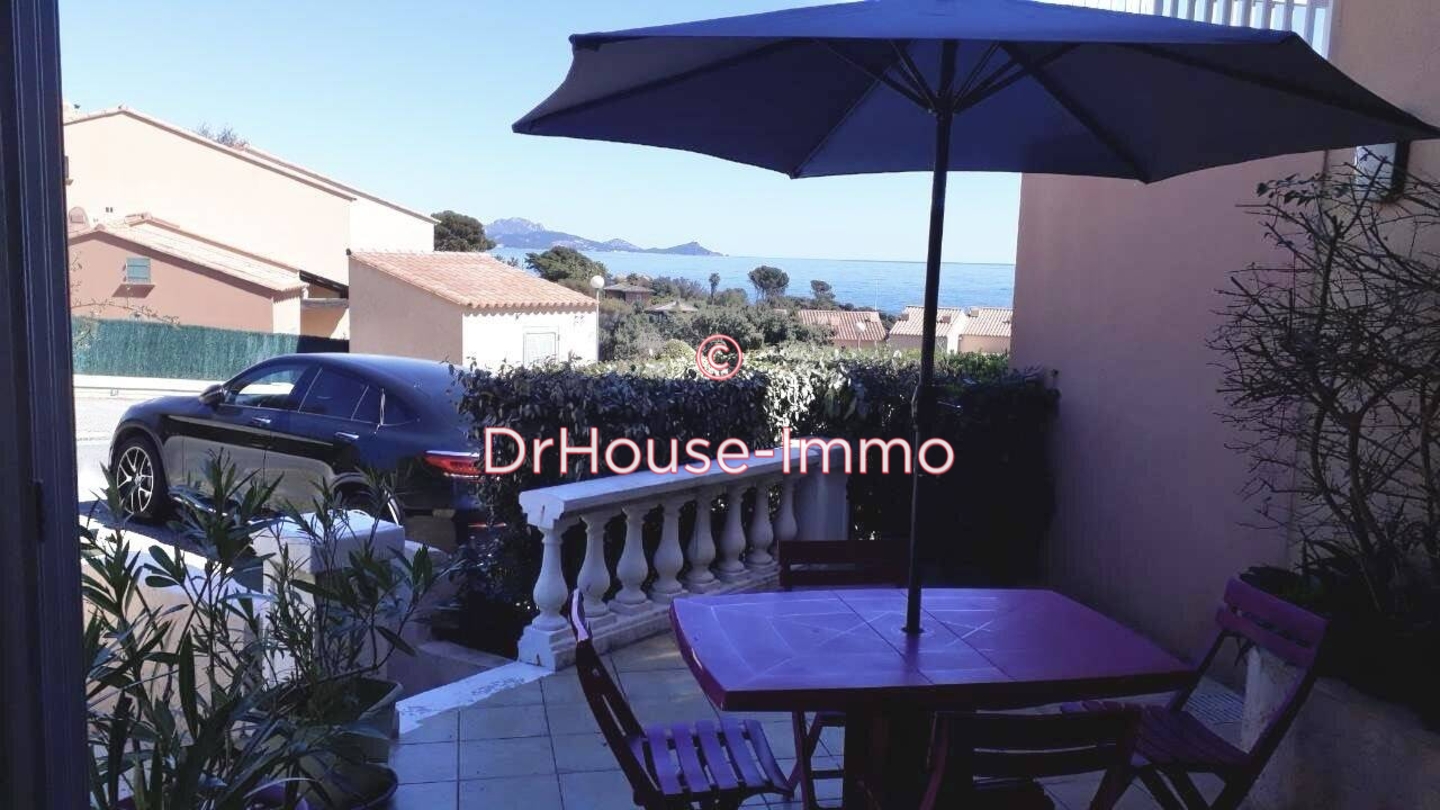 Appartement 2 pièces de 32 m² - Fréjus (83600)