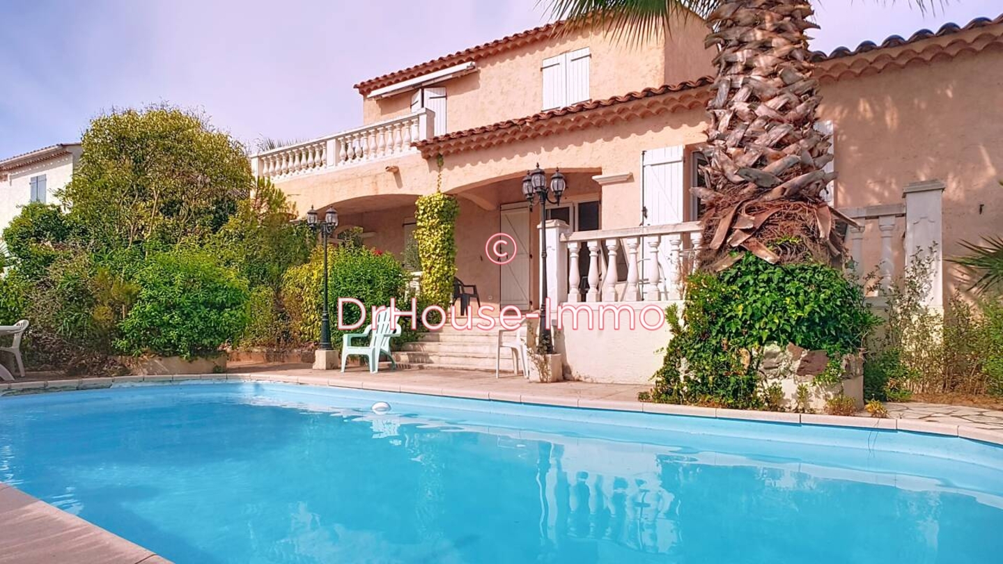 Maison 5 pièces de 120 m² - Fréjus (83600)