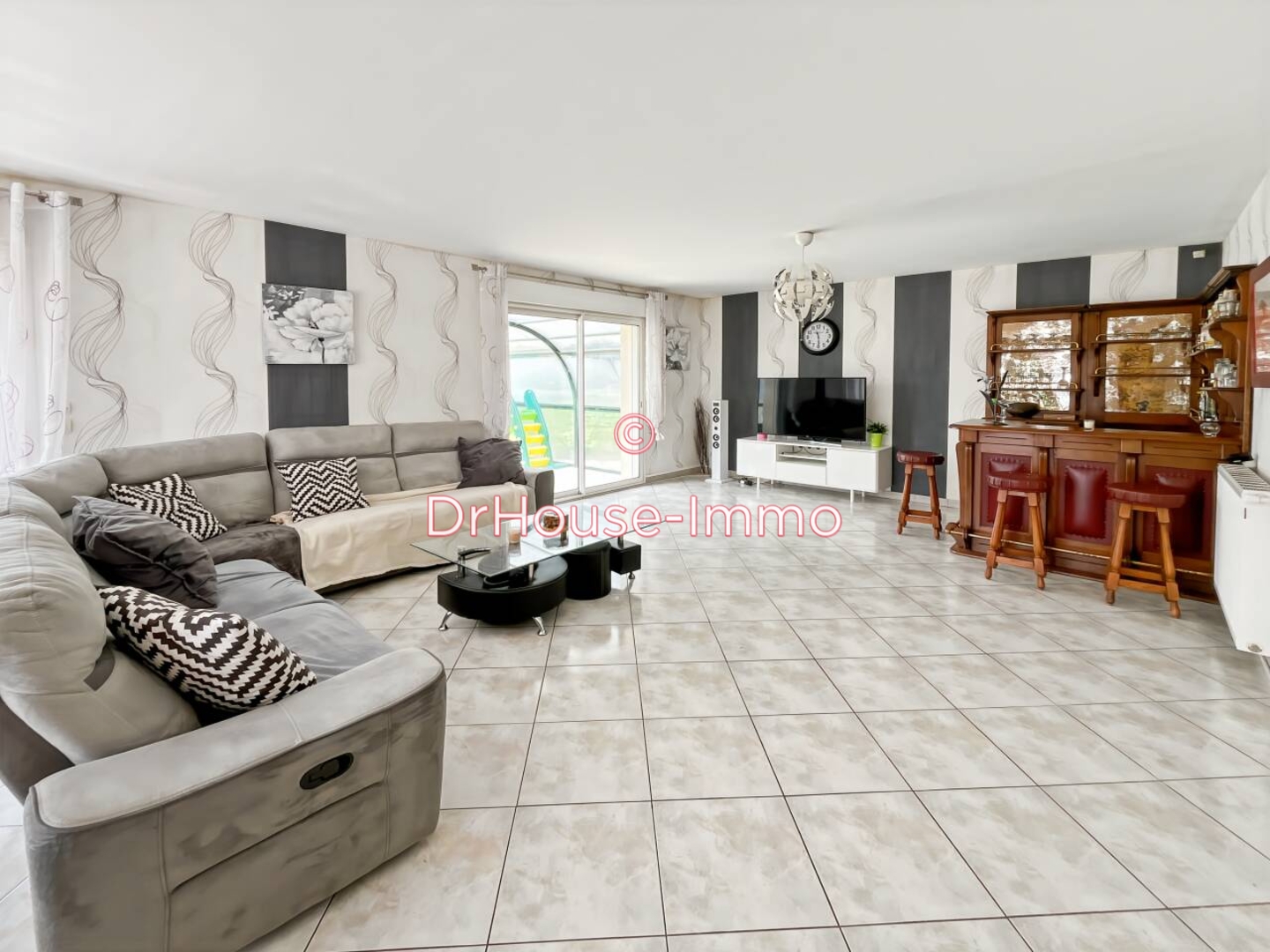 Maison 6 pièces de 168 m² - Tournay-sur-Odon (14310)