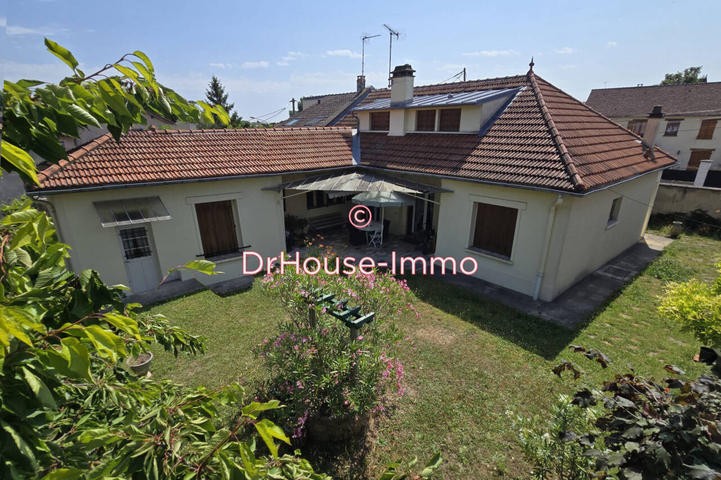 Maison 6 pièces de 158 m² - Créteil (94000)