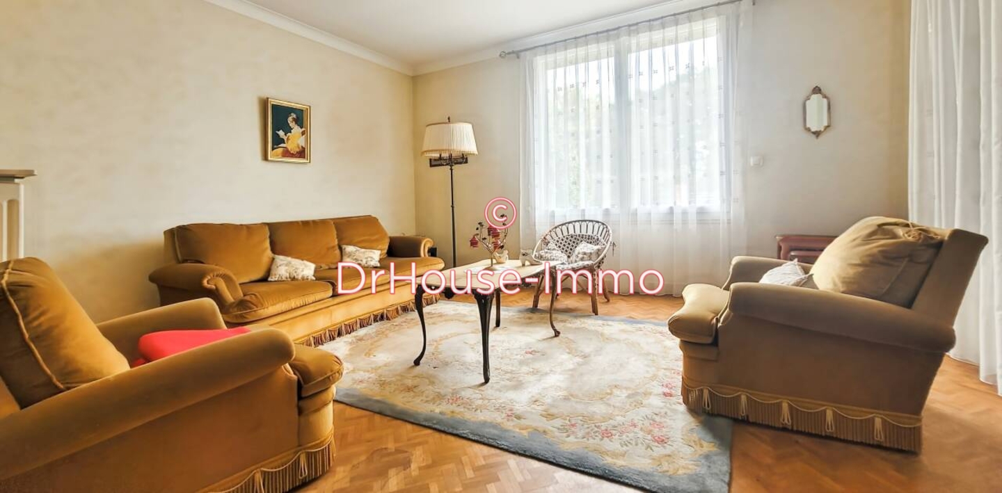 Maison 8 pièces de 135 m² - Saint-Vincent-des-Landes (44590)