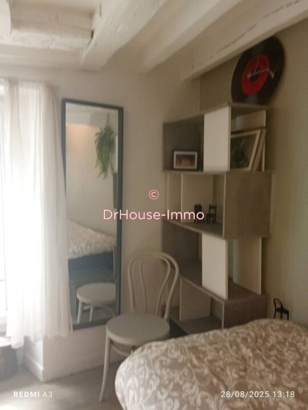 Appartement 1 pièce de 16 m² - Paris (75009)