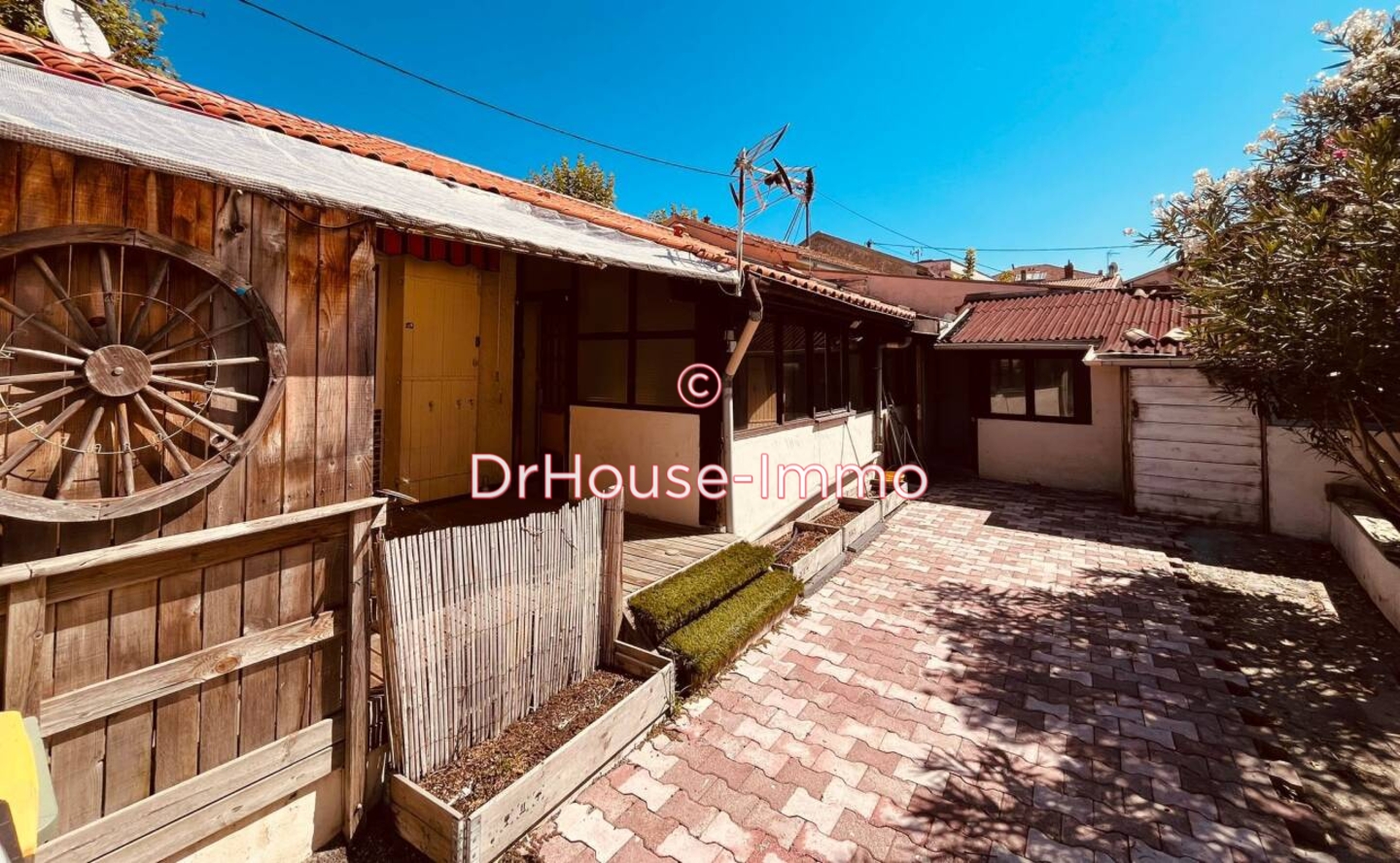 Maison 5 pièces de 94 m² - Bordeaux (33300)