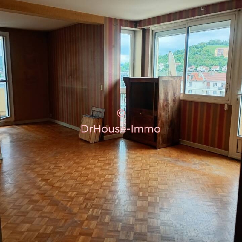 Appartement 5 pièces de 90 m² - Le Puy-en-Velay (43000)