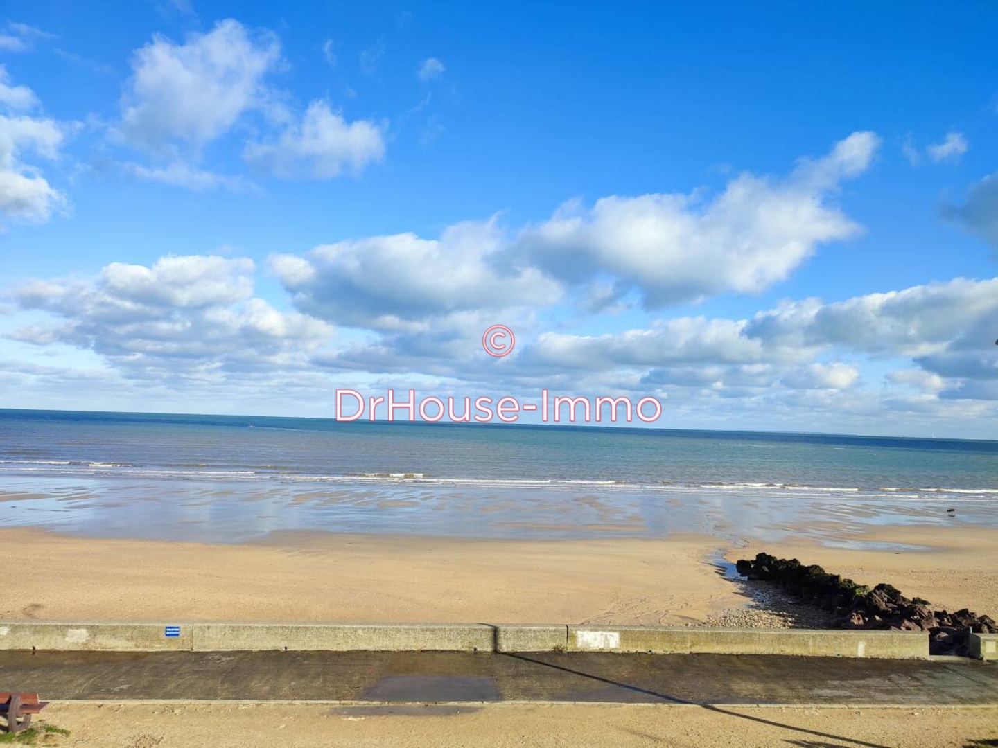 Appartement 3 pièces de 40 m² - Courseulles-sur-Mer (14470)