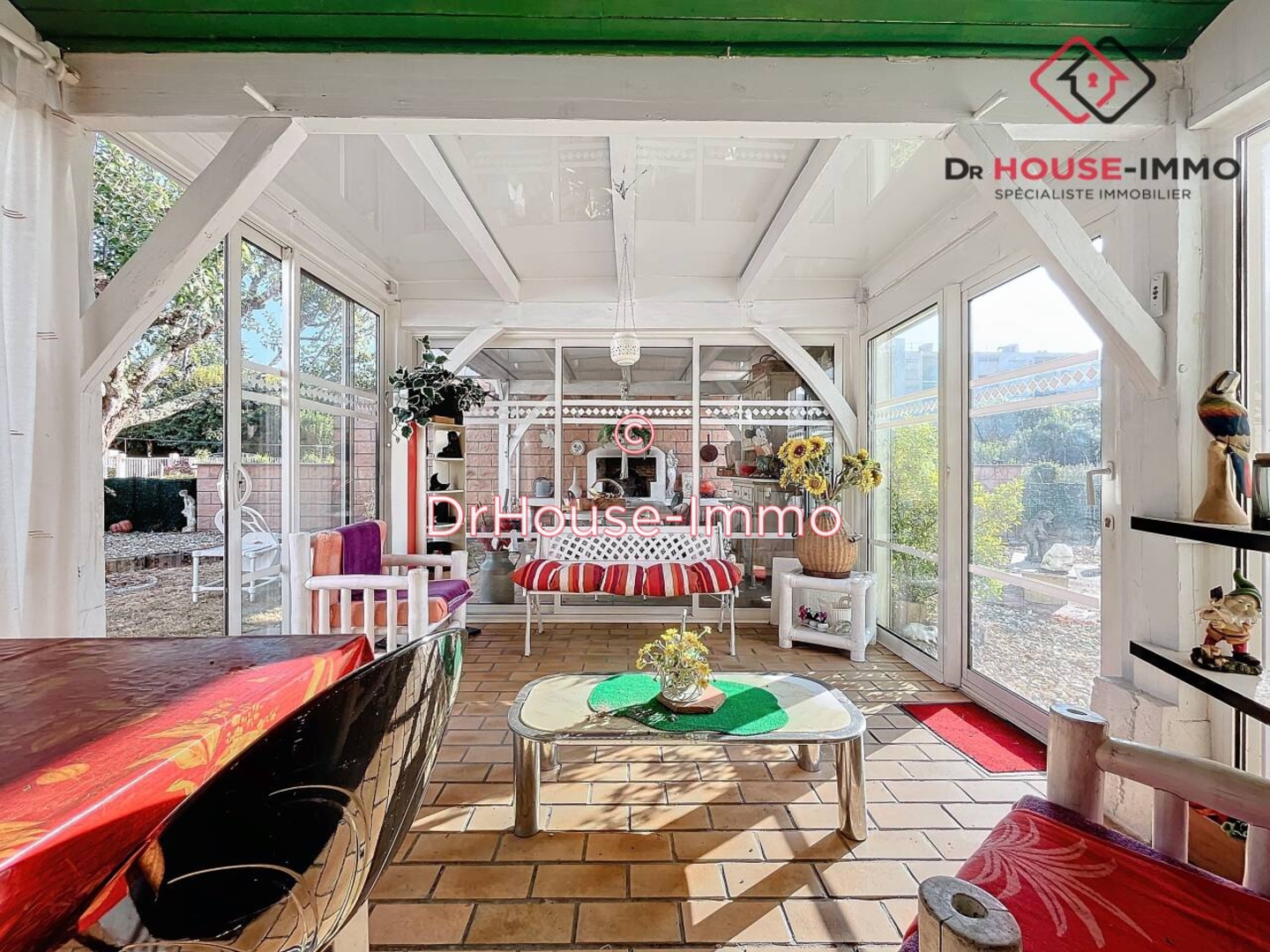 Maison 5 pièces de 158 m² - Saint-Léon-sur-l'Isle (24110)