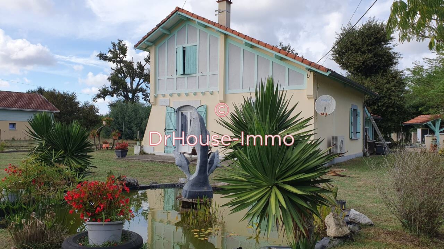 Maison 7 pièces de 165 m² - Escource (40210)