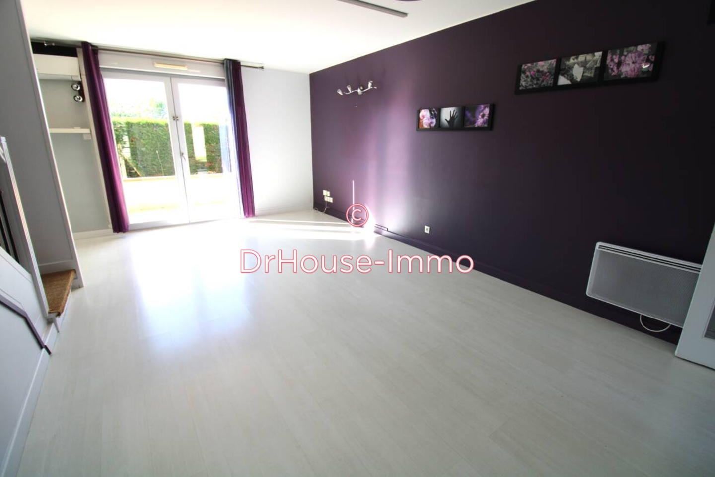 Appartement 3 pièces de 75 m² - Frouzins (31270)