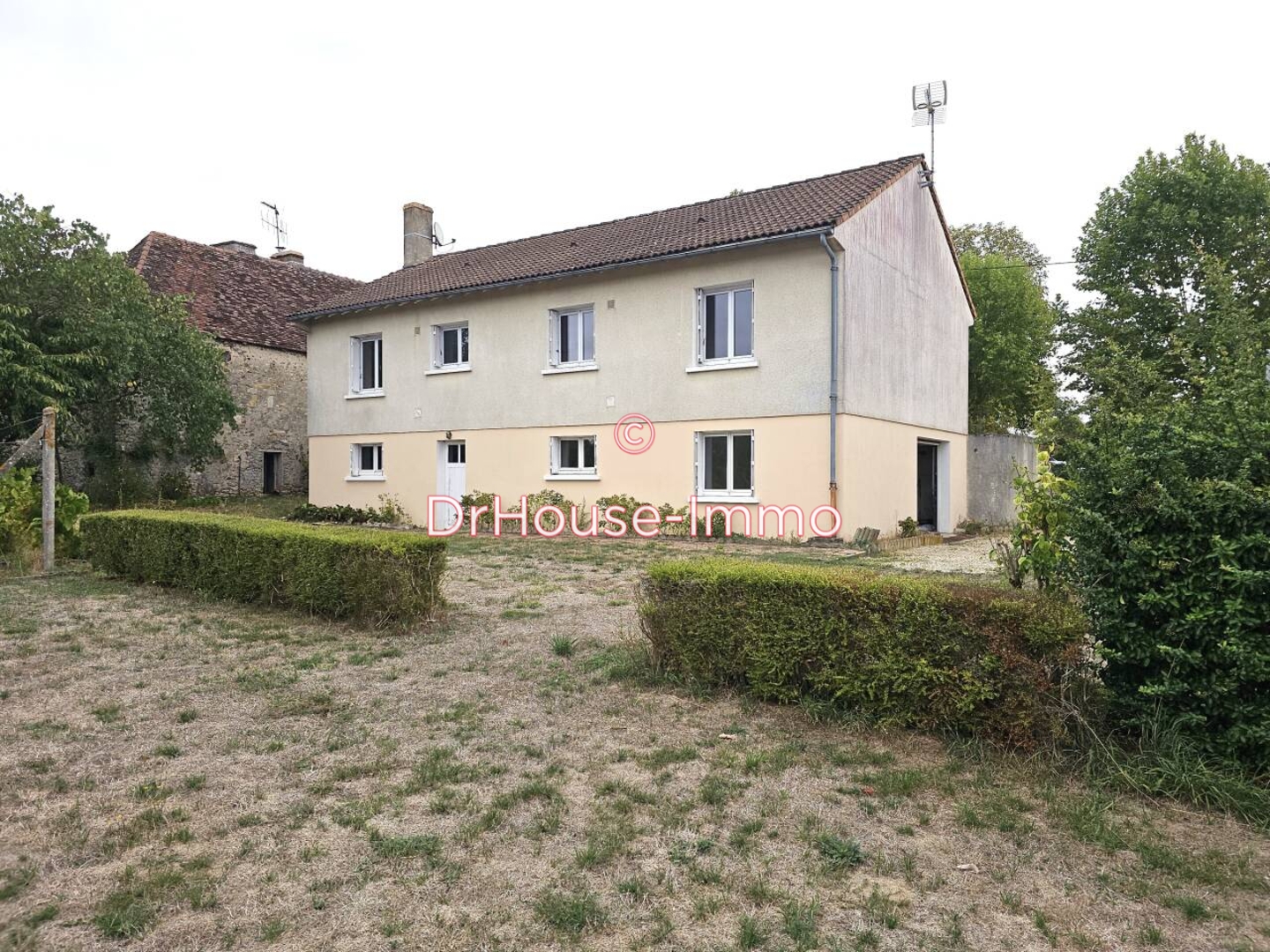 Maison 5 pièces de 102 m² - La Trimouille (86290)