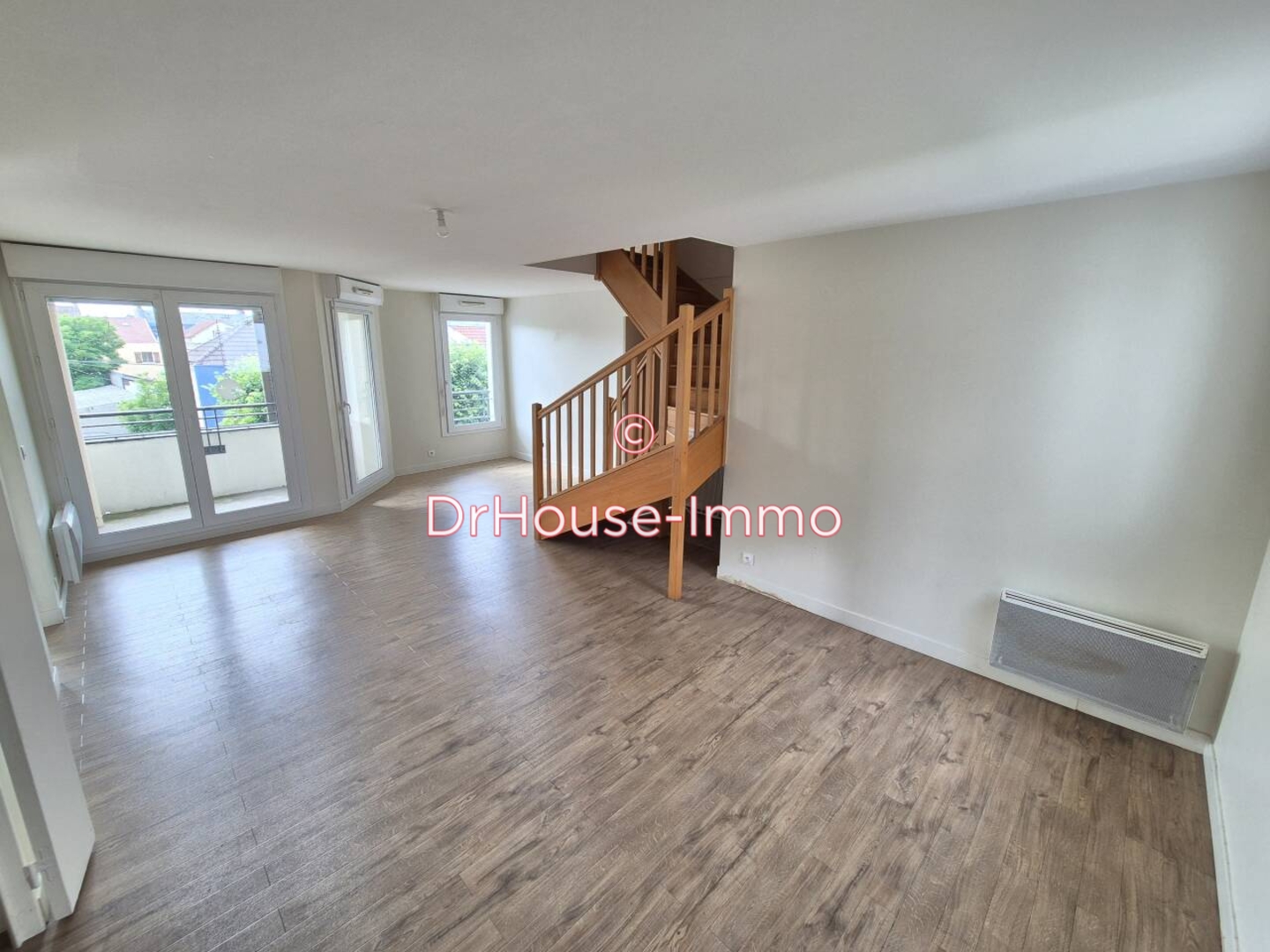 Appartement 4 pièces de 110 m² - Mureaux (78130)