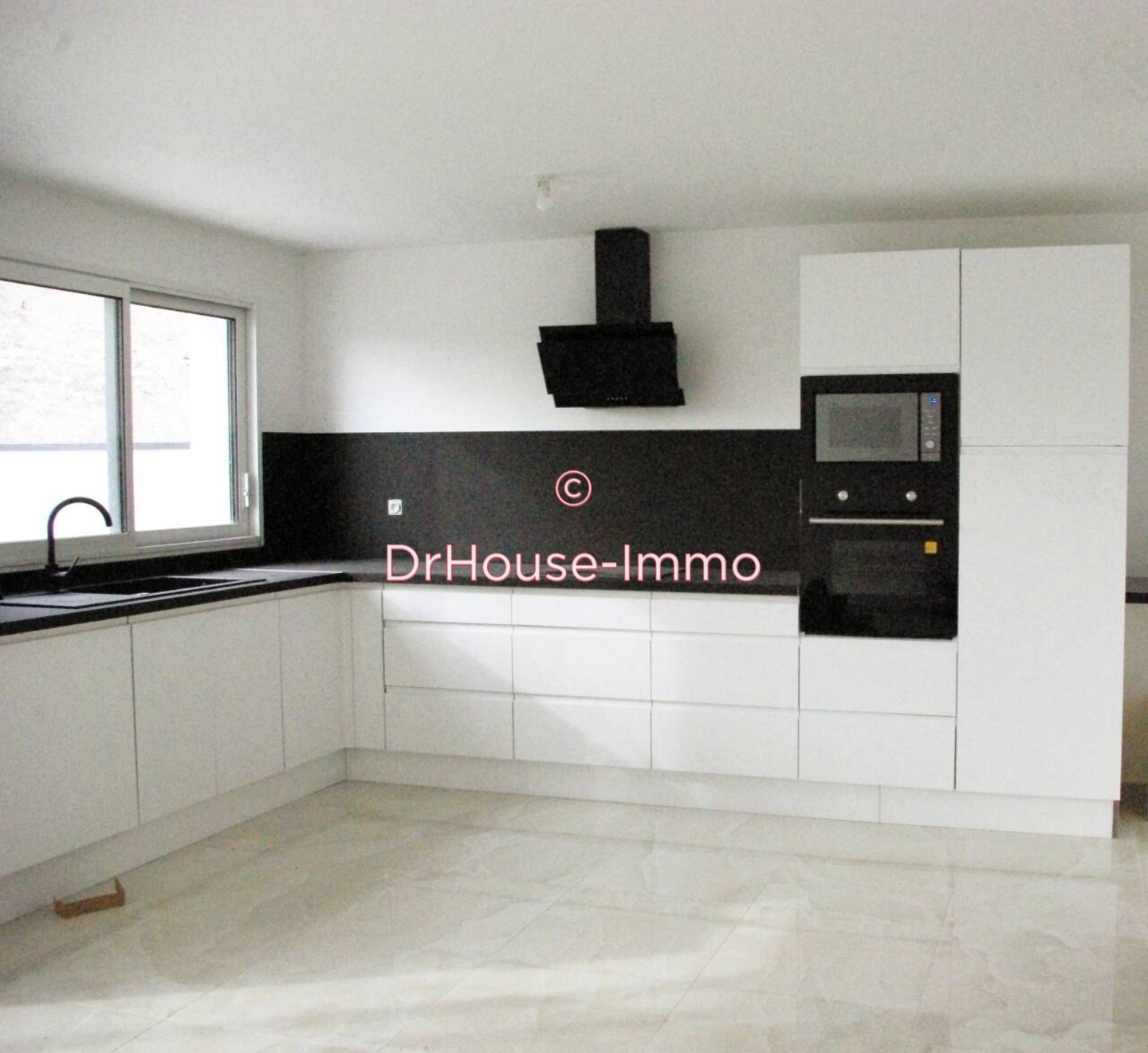 Maison 6 pièces de 120 m² - Genlis (21110)