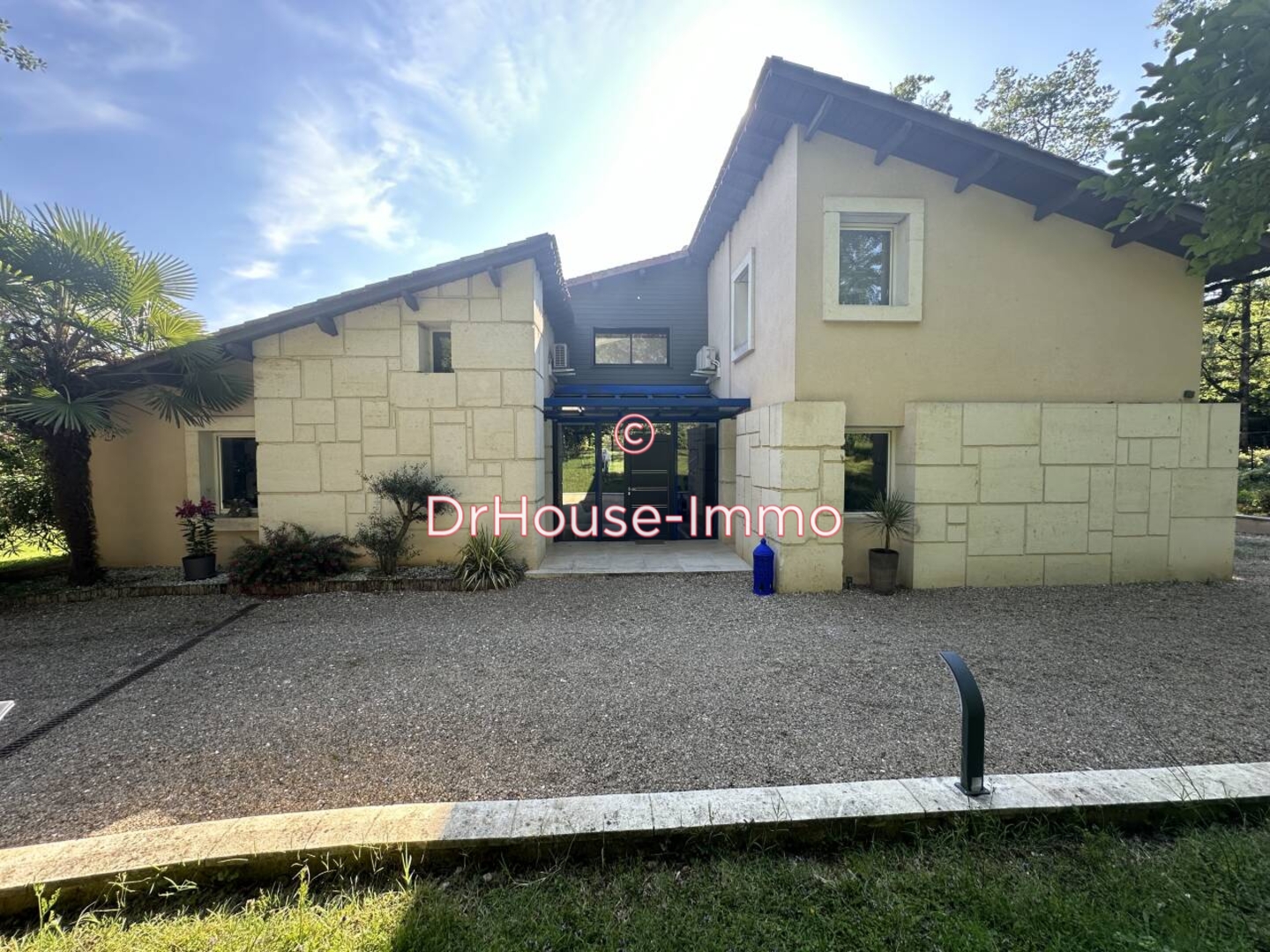 Maison 7 pièces de 183 m² - Chancelade (24650)