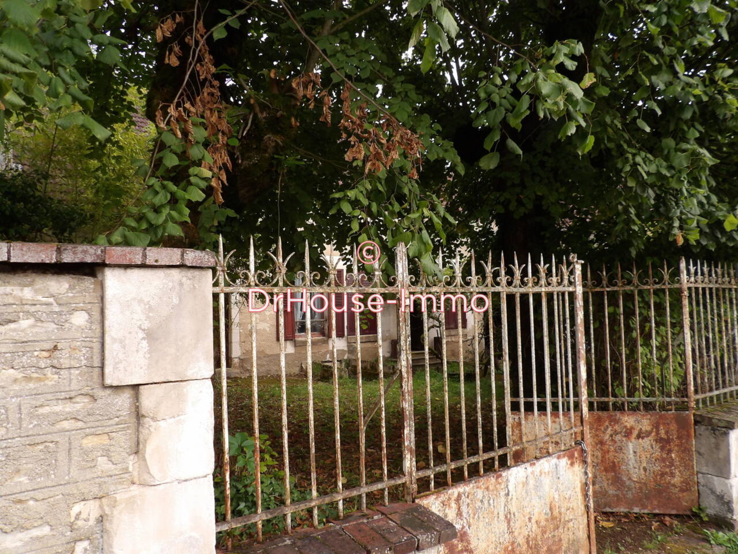 Maison 4 pièces de 108 m² - Fontenailles (89560)