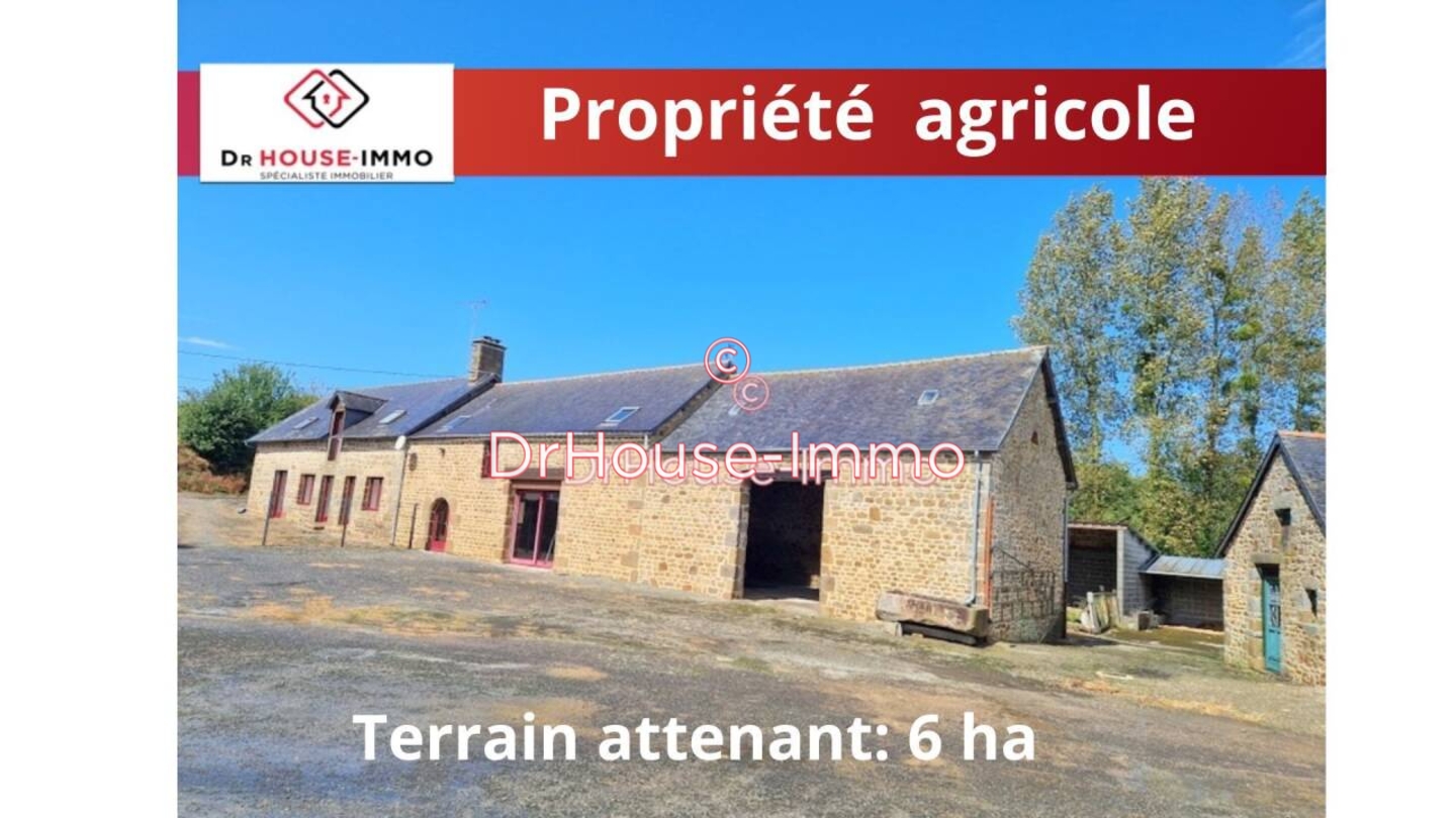 Maison 8 pièces de 272 m² - Louvigné-du-Désert (35420)