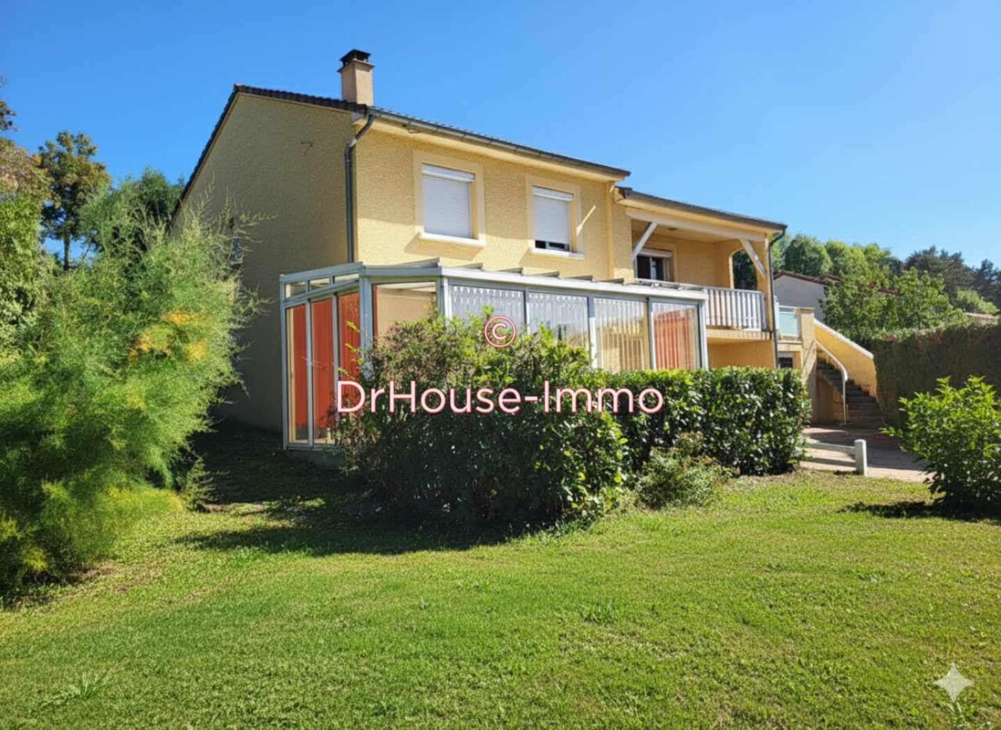 Maison 9 pièces de 167 m² - Le Puy-en-Velay (43000)