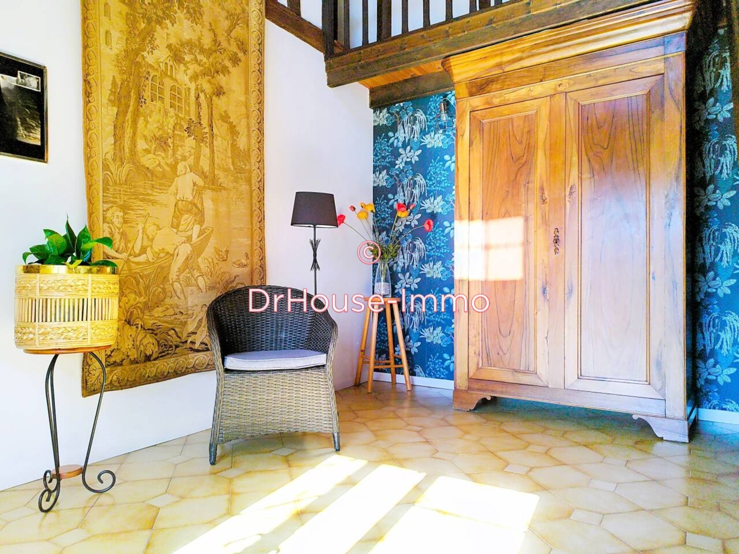 Maison 7 pièces de 180 m² - Saint-Paul (33390)