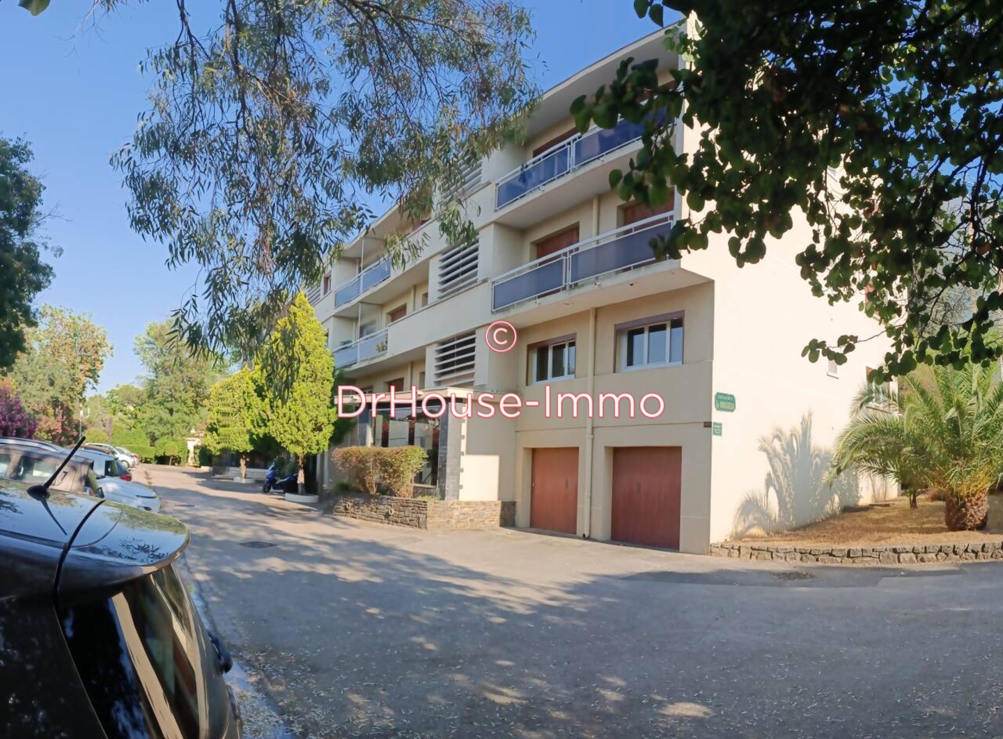 Appartement 4 pièces de 70 m² - Toulon (83000)