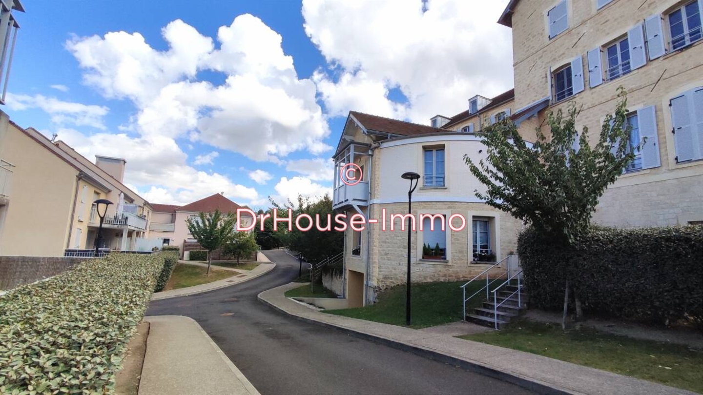 Appartement 4 pièces de 77 m² - Beaumont-sur-Oise (95260)