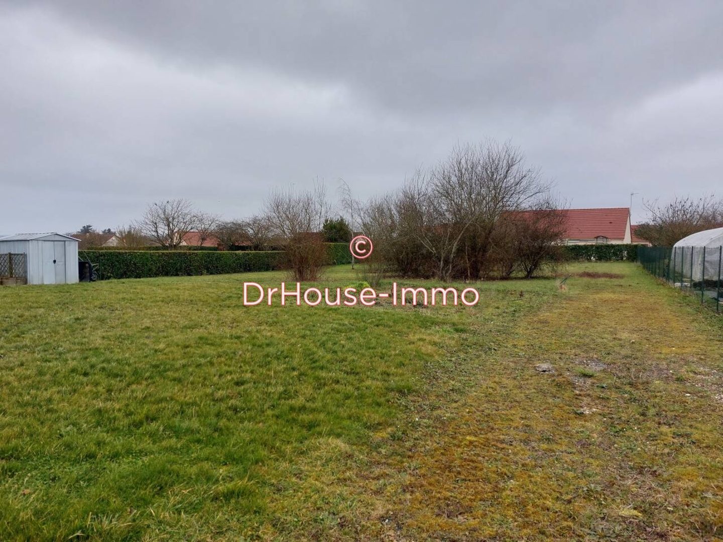 Terrain de 1 147 m² - Vineuil (36110)