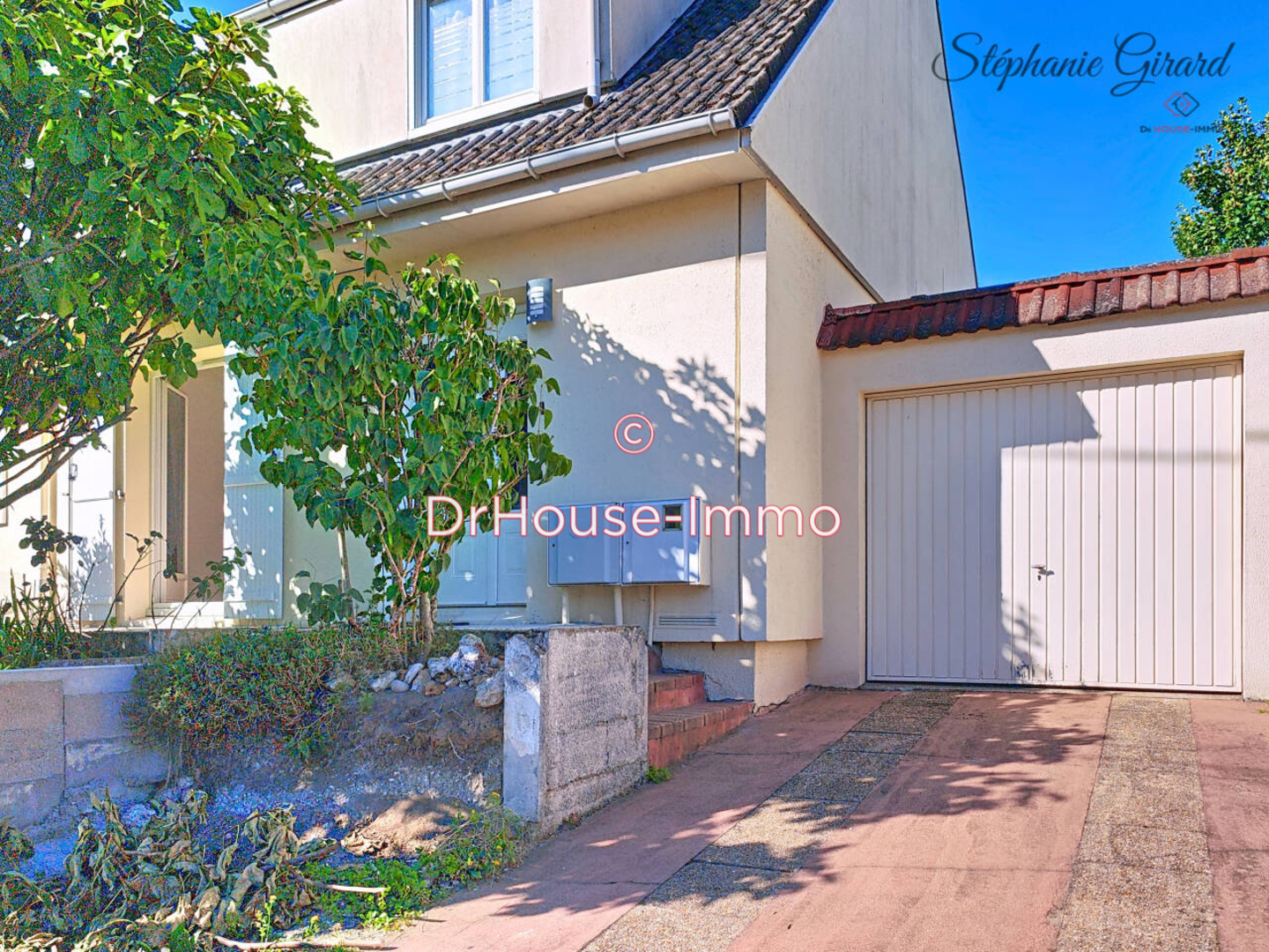 Maison 6 pièces de 83 m² - Saint-Ay (45130)