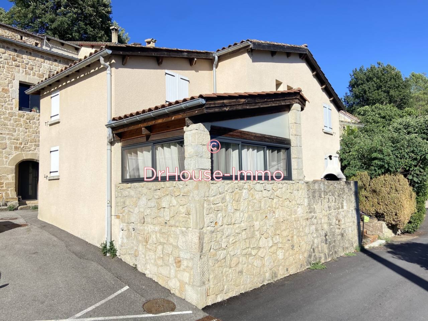 Maison 4 pièces de 106 m² - Ucel (07200)