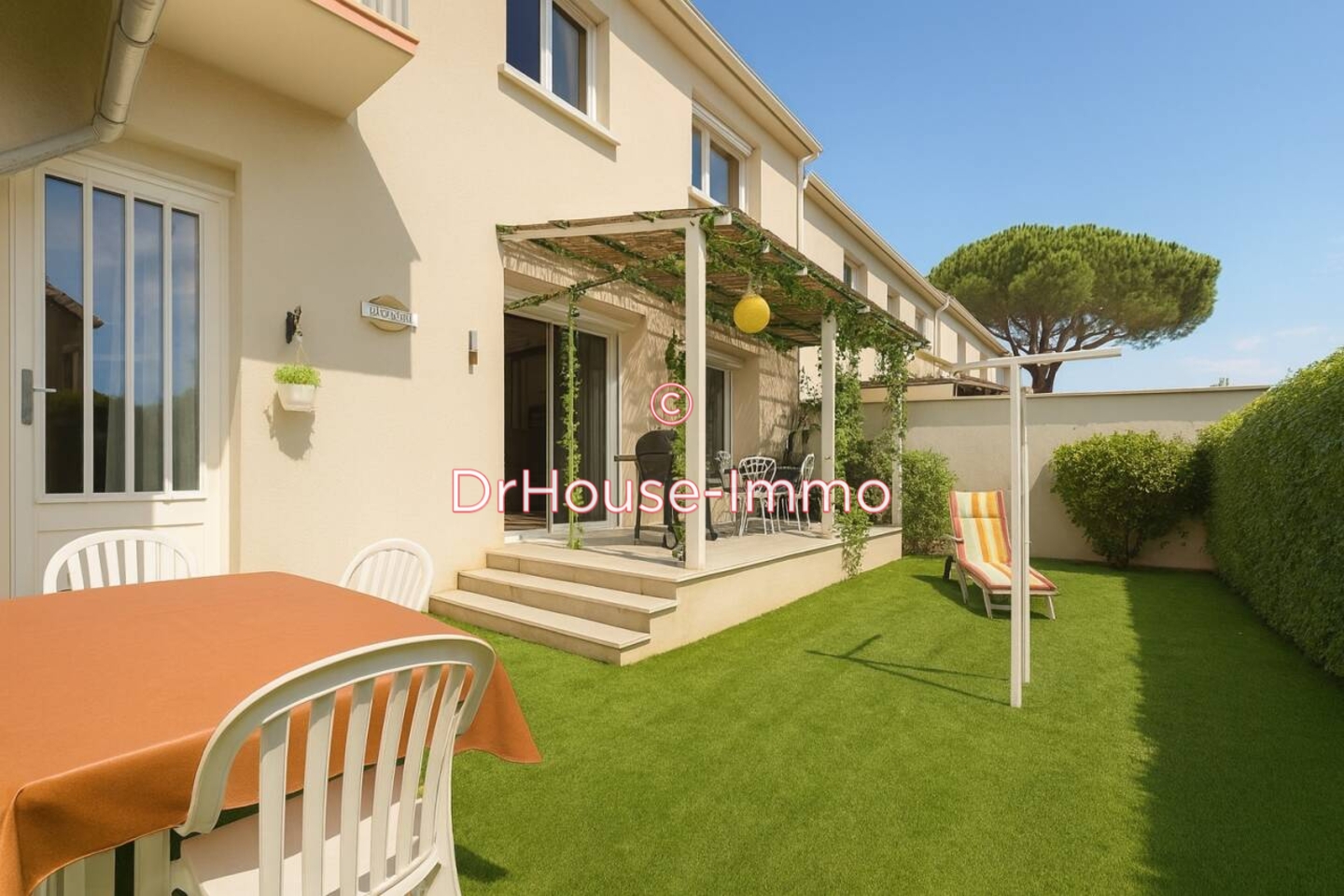 Maison 6 pièces de 134 m² - Saint-Estève (66240)