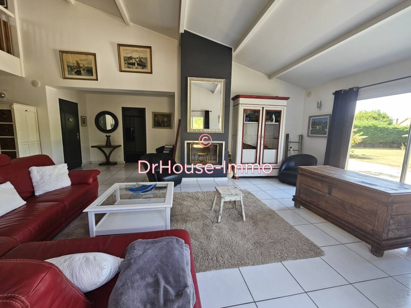 Maison 5 pièces de 177 m² - Saint-Germain (86310)