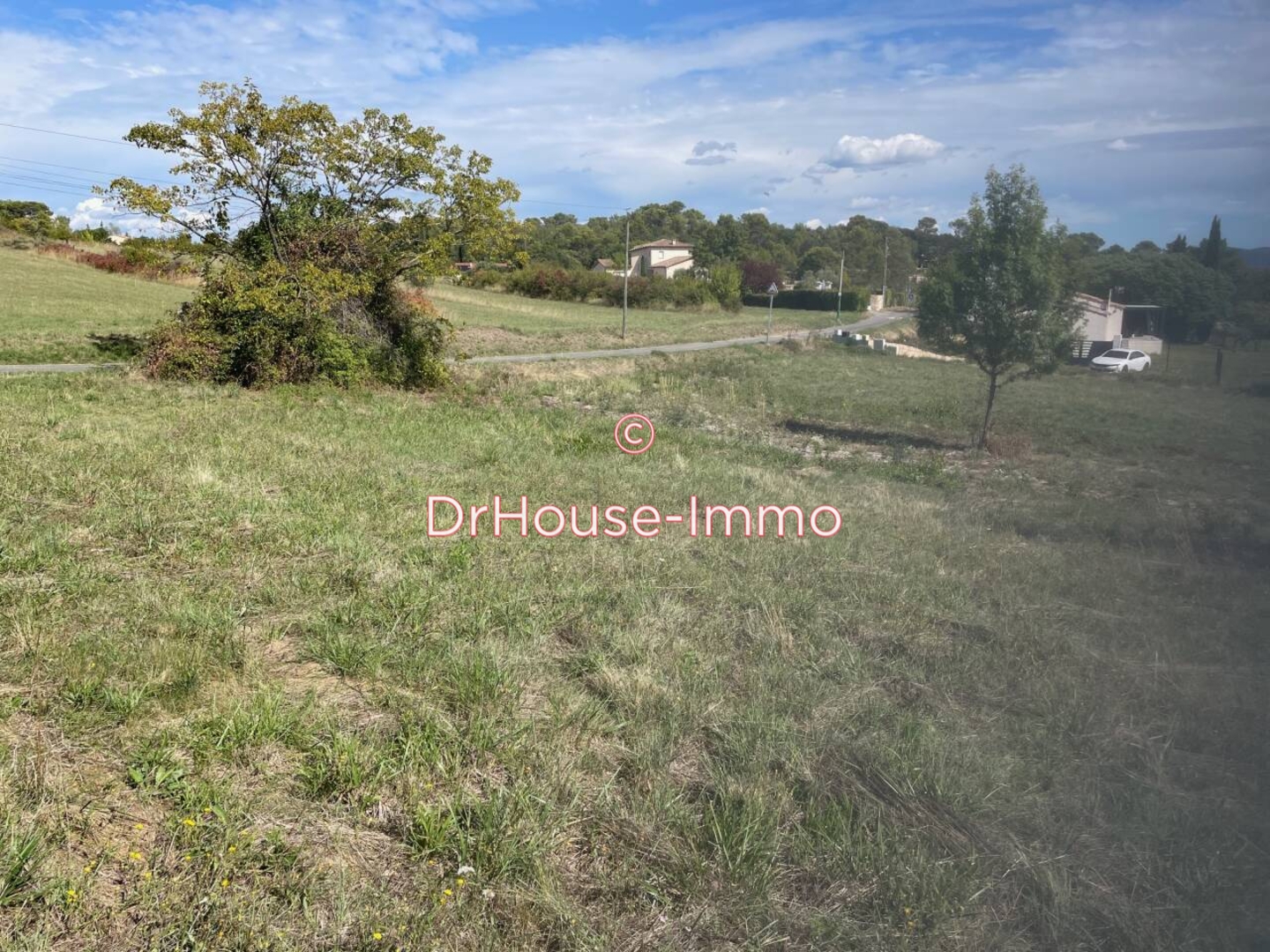 Terrain de 1 572 m² - Rousson (30340)
