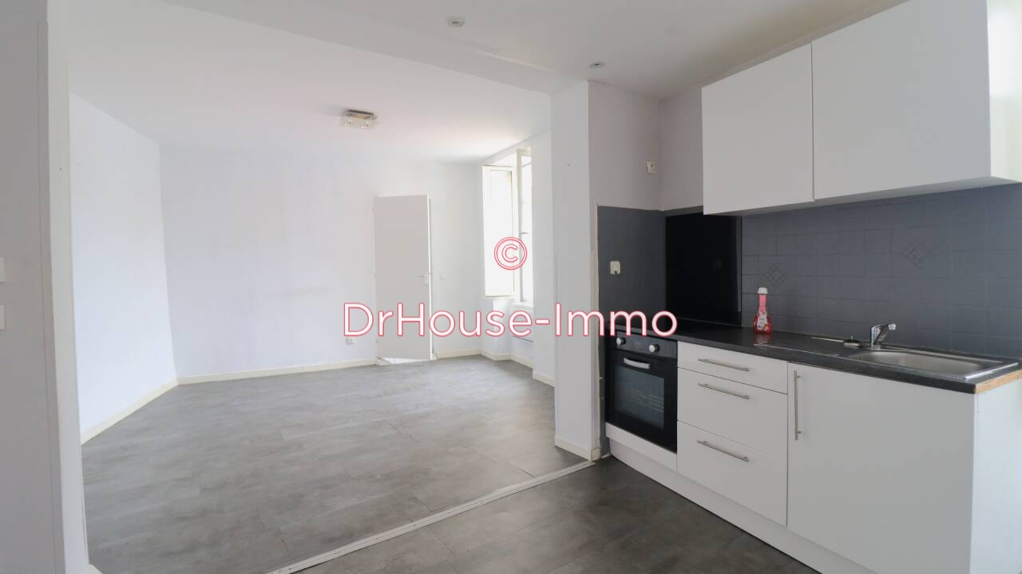 Appartement 3 pièces de 72 m² - Blaye (33390)