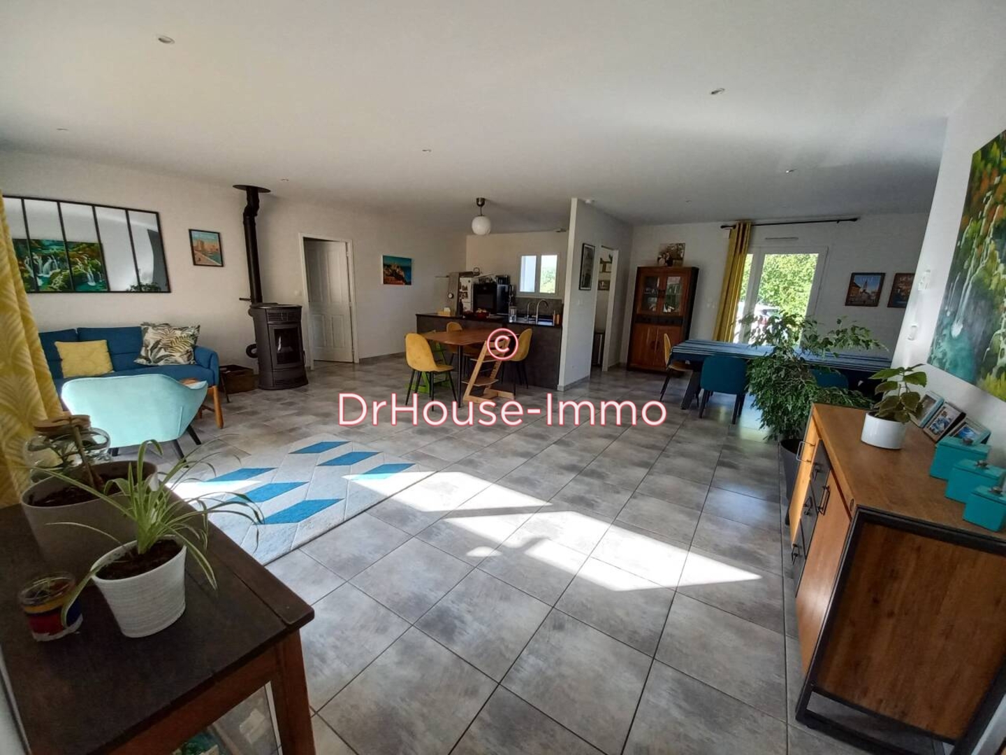 Maison 7 pièces de 165 m² - Avanton (86170)