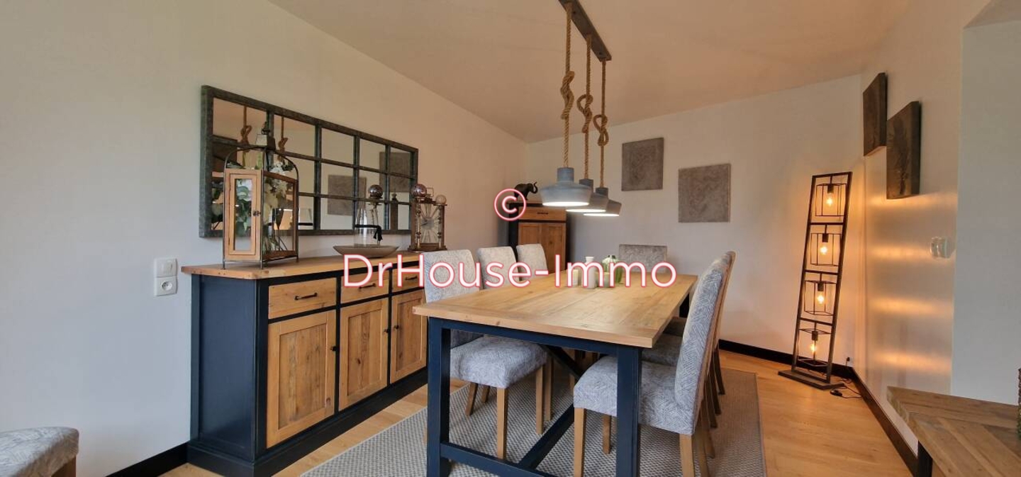 Maison 5 pièces de 150 m² - Courgenard (72320)
