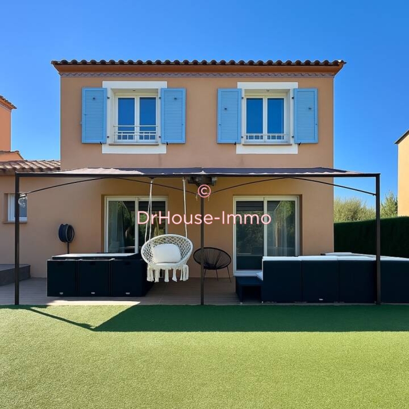 Maison 4 pièces de 88 m² - Cannes (06400)