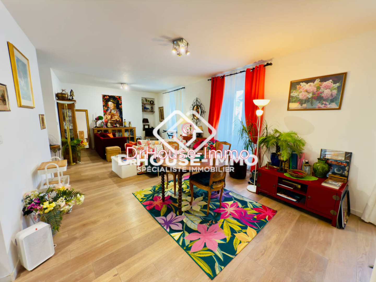 Appartement 5 pièces de 110 m² - Périgueux (24000)