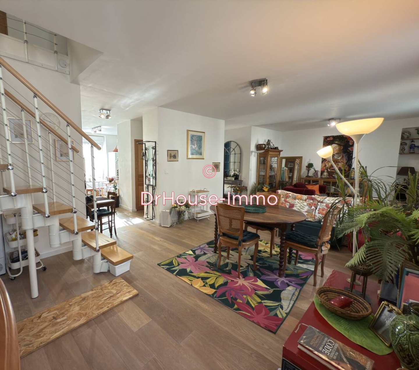 Appartement 5 pièces de 110 m² - Périgueux (24000)