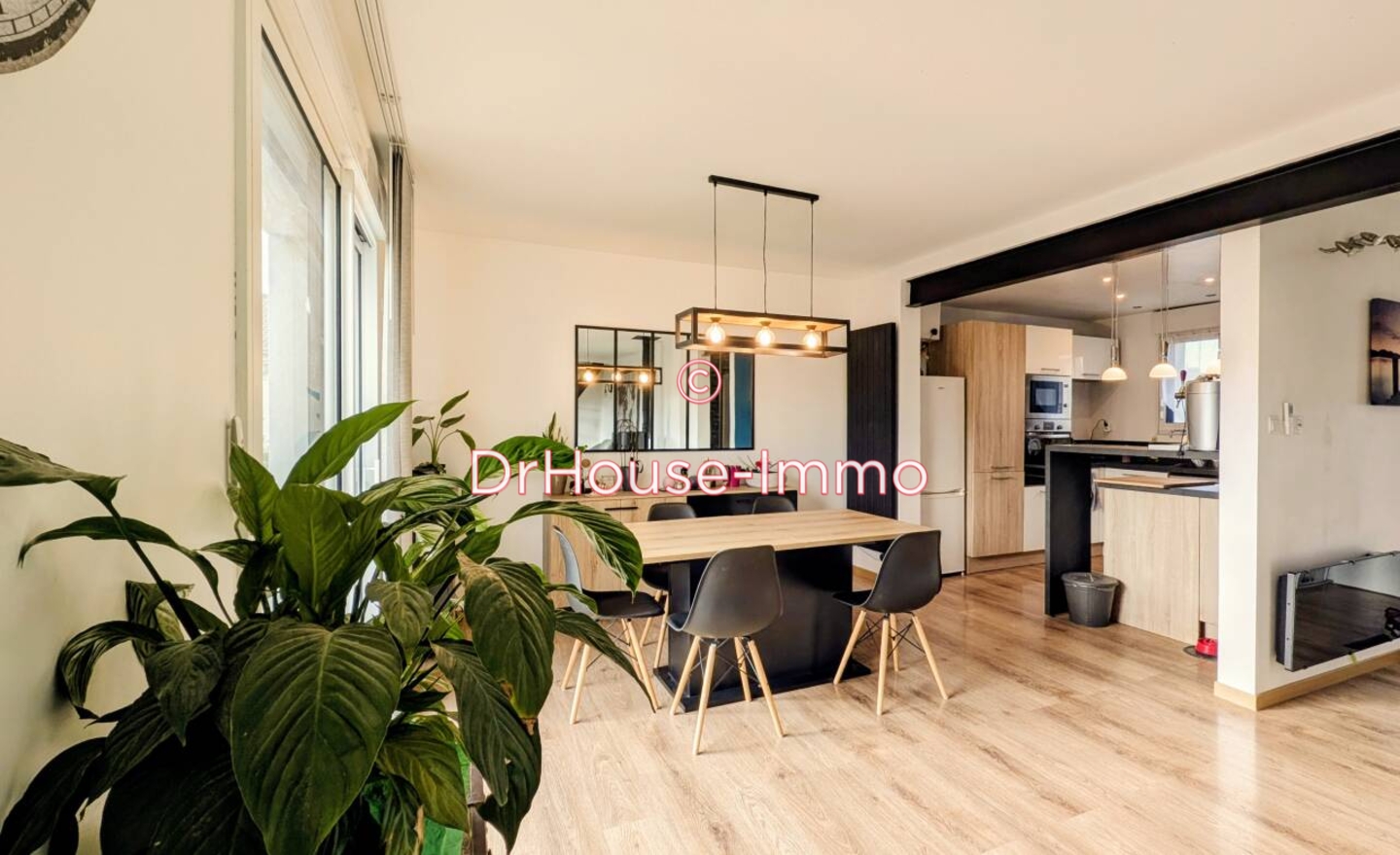 Maison 4 pièces de 134 m² - Beaugency (45190)