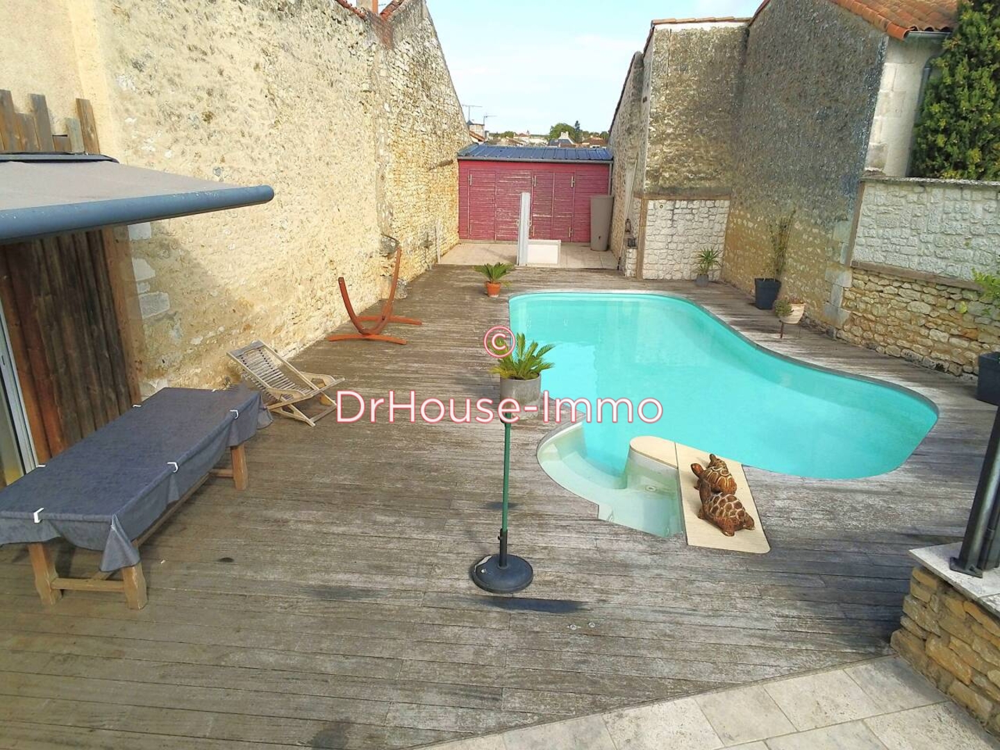 Maison 7 pièces de 201 m² - Migné-Auxances (86440)