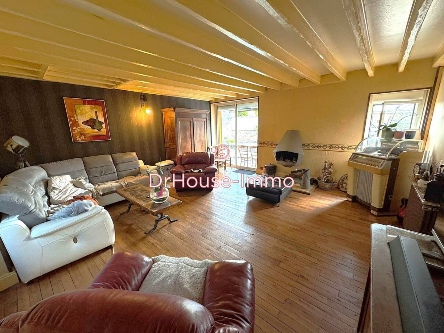 Maison 7 pièces de 201 m² - Migné-Auxances (86440)