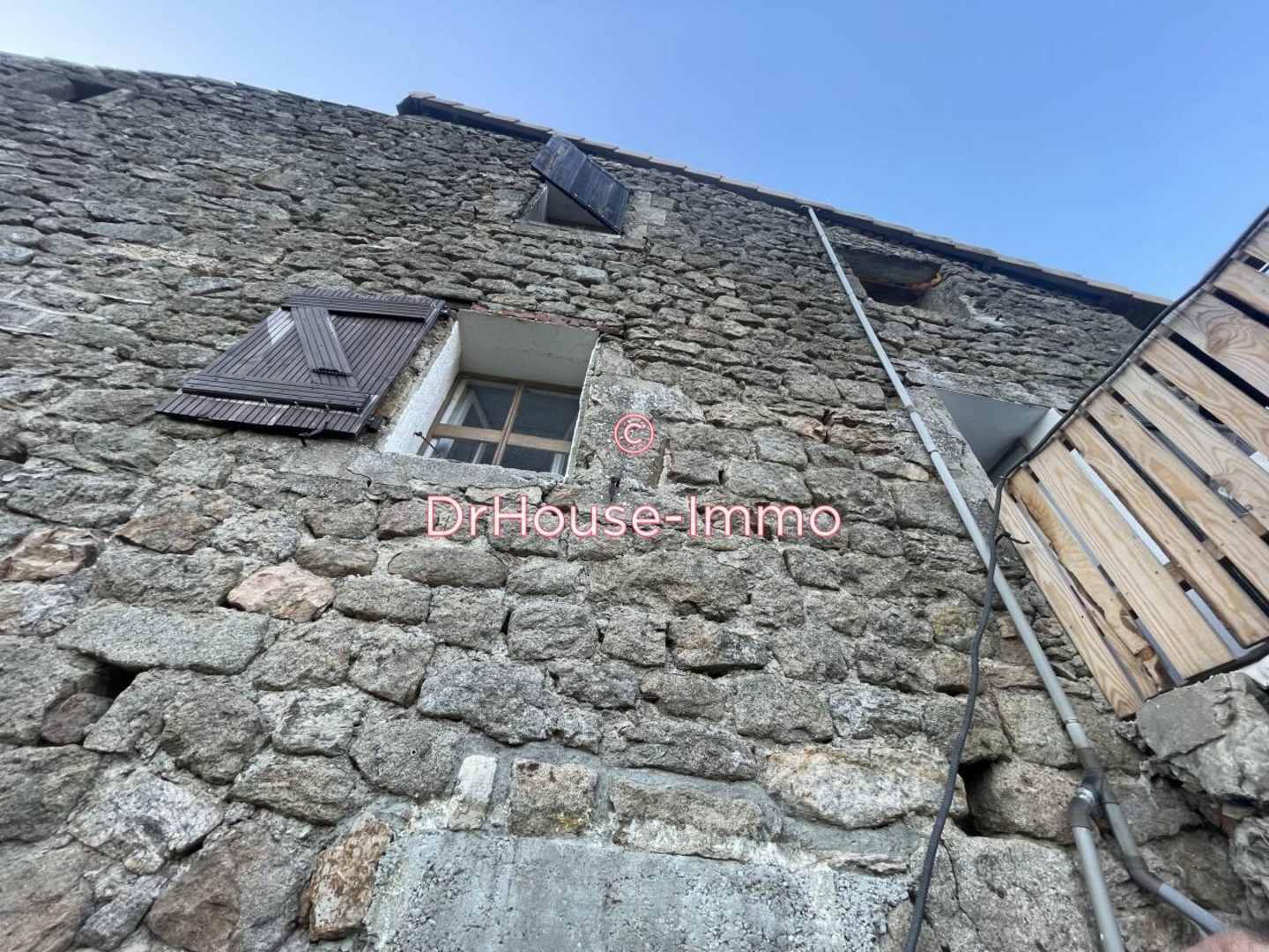 Maison 3 pièces de 63 m² - Saint-Apollinaire-de-Rias (07240)