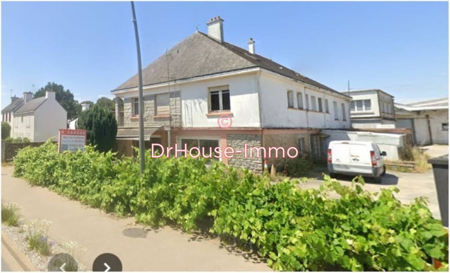 Immeuble de 498 m² - Pluneret (56400)
