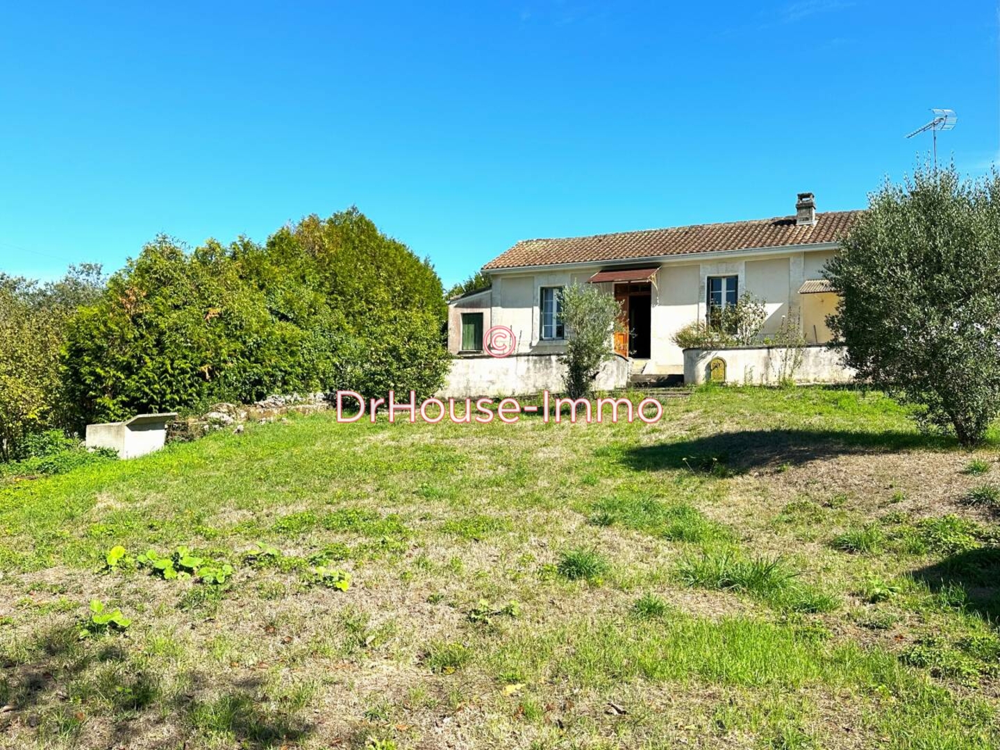 Maison 4 pièces de 77 m² - Touvre (16600)