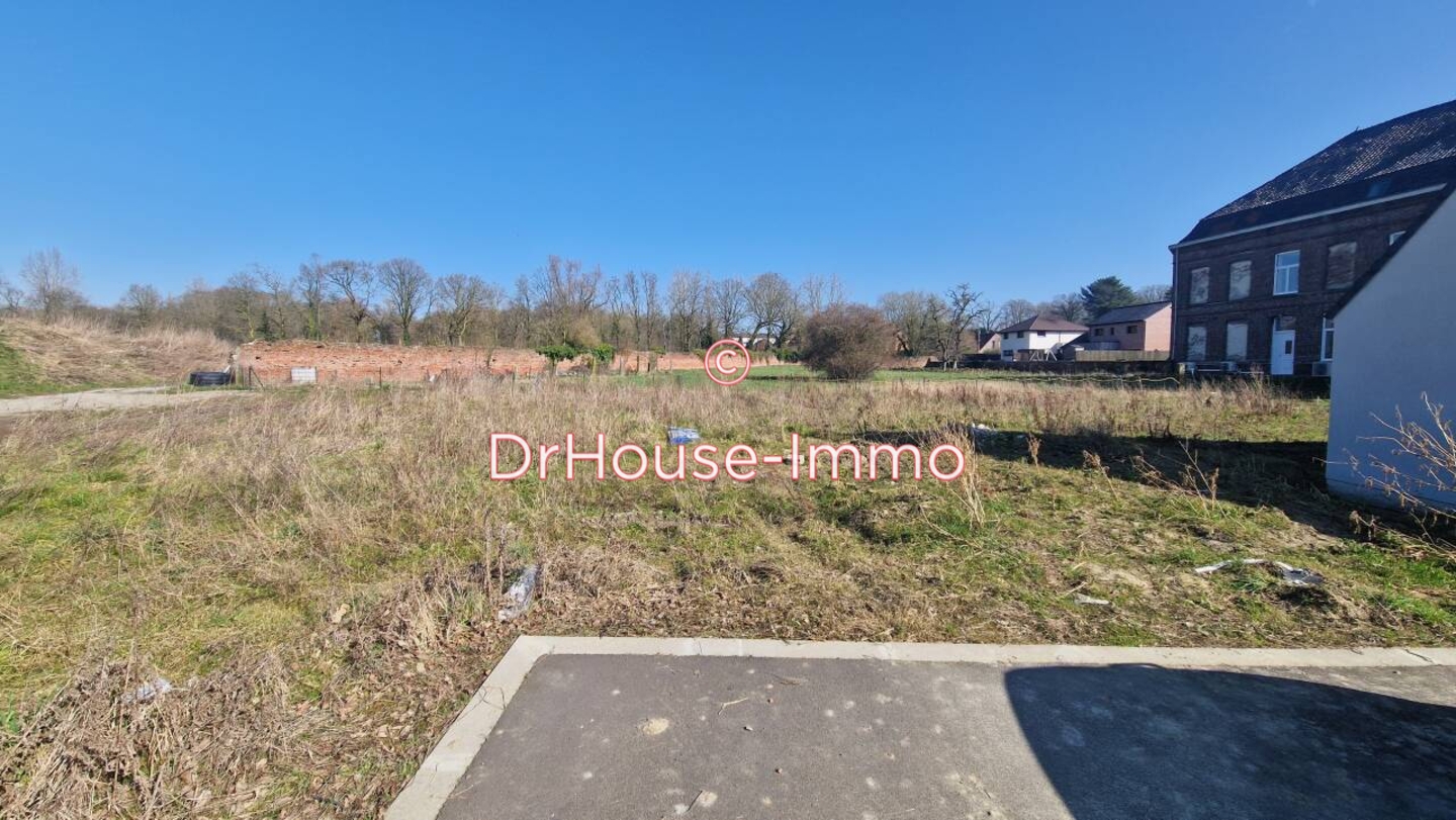 Terrain de 710 m² - Wahagnies (59261)