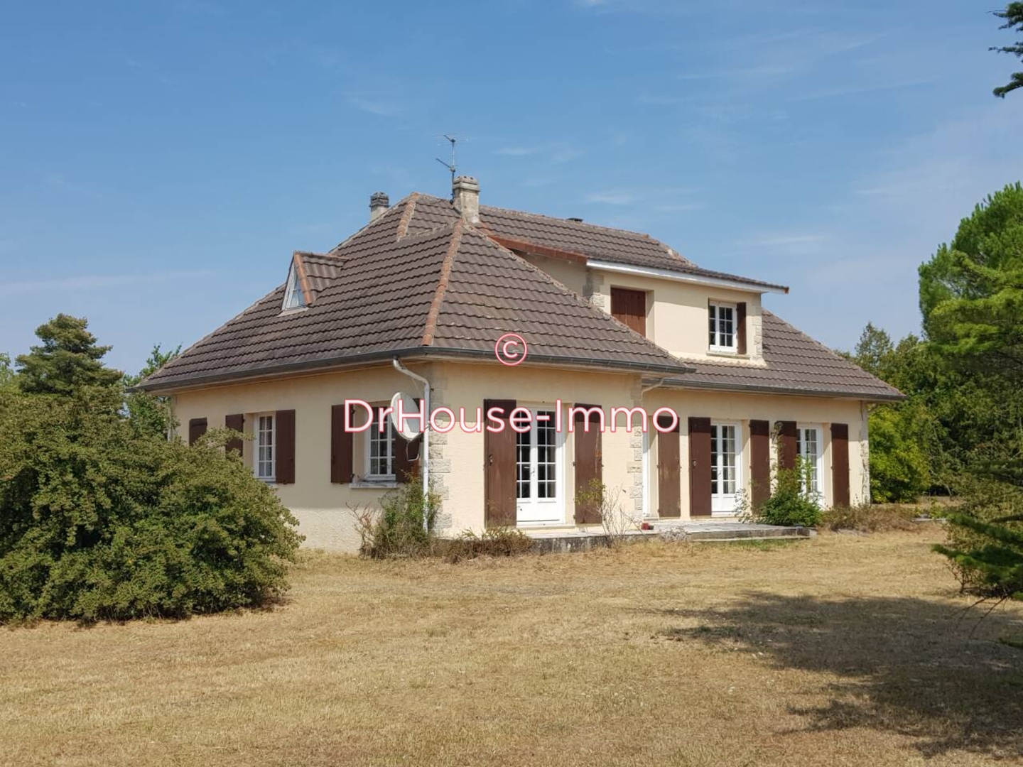 Maison 6 pièces de 173 m² - Verteillac (24320)