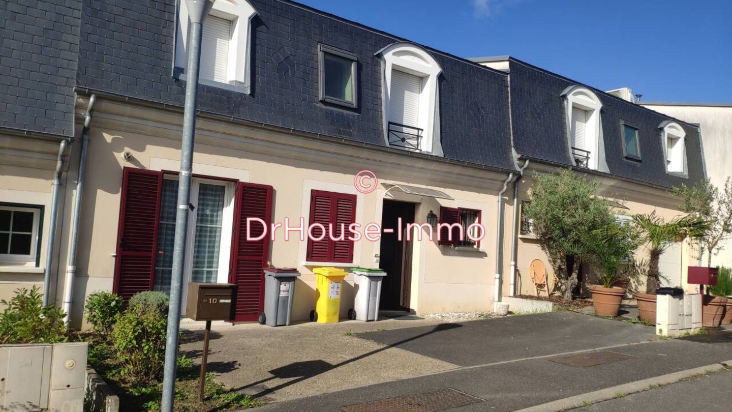 Maison 6 pièces de 135 m² - Créteil (94000)