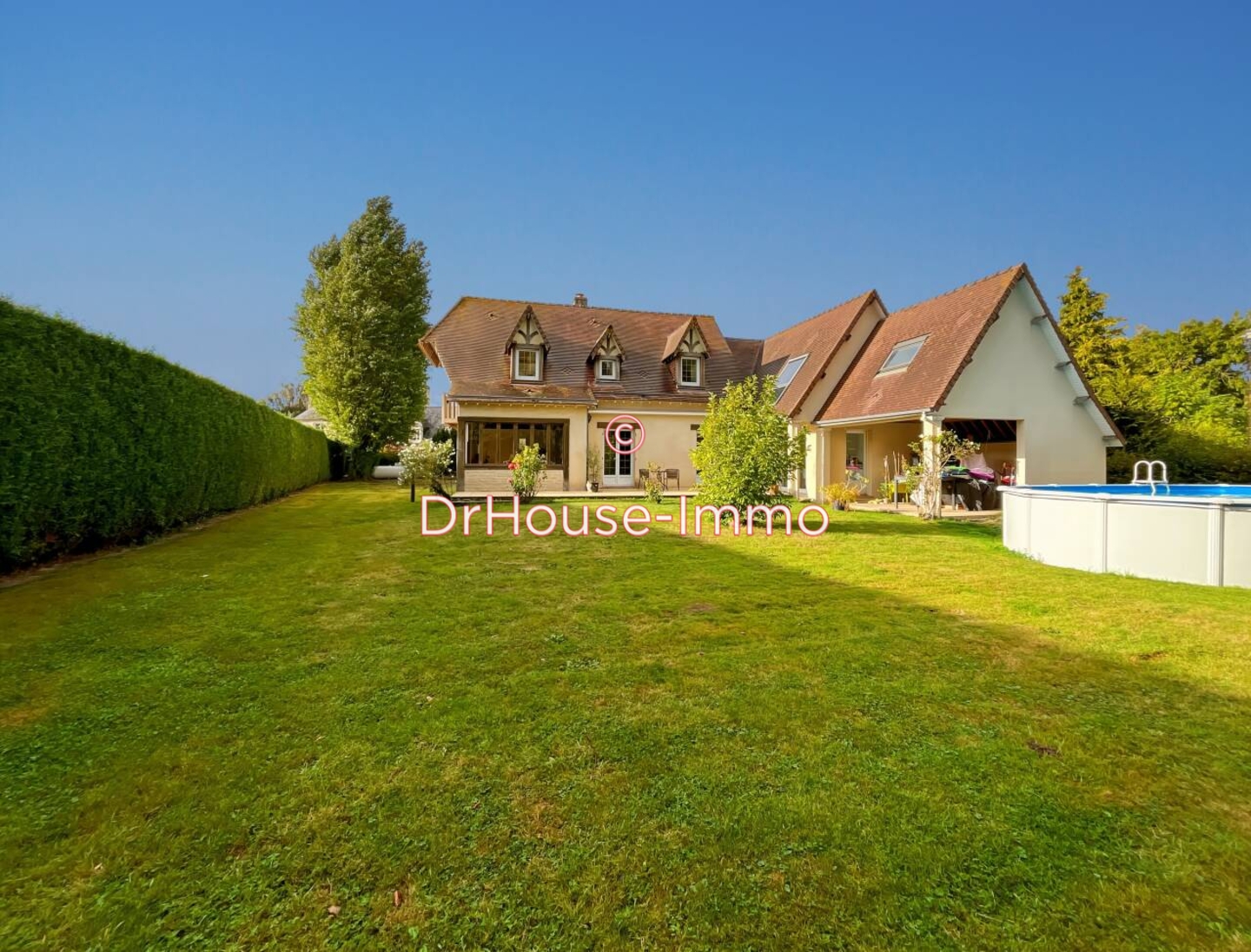 Maison 7 pièces de 194 m² - Bretteville-sur-Laize (14680)