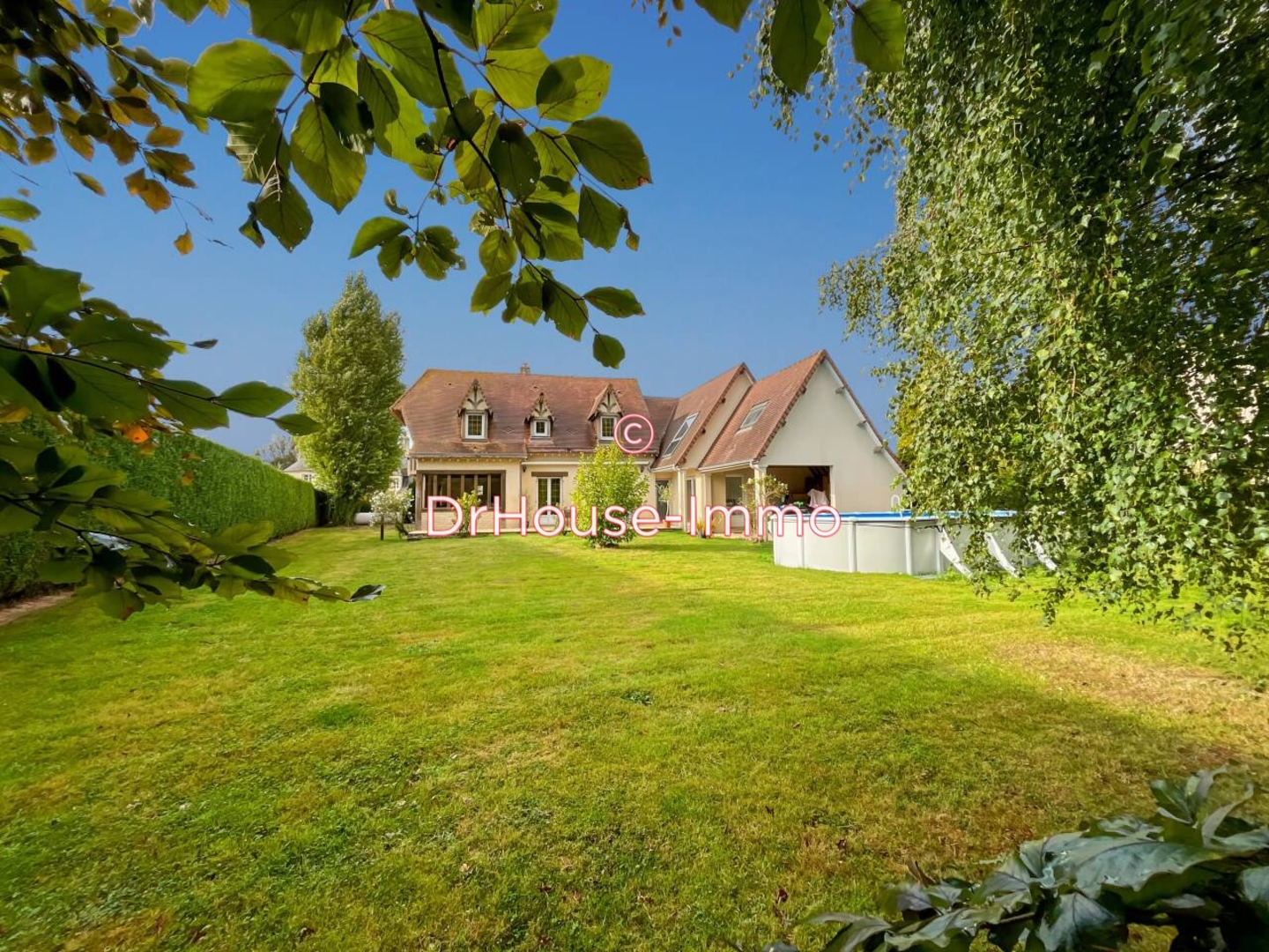 Maison 7 pièces de 194 m² - Bretteville-sur-Laize (14680)